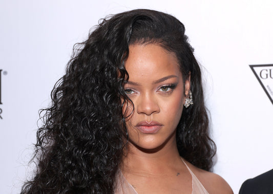 What Perfume Does Rihanna Wear?