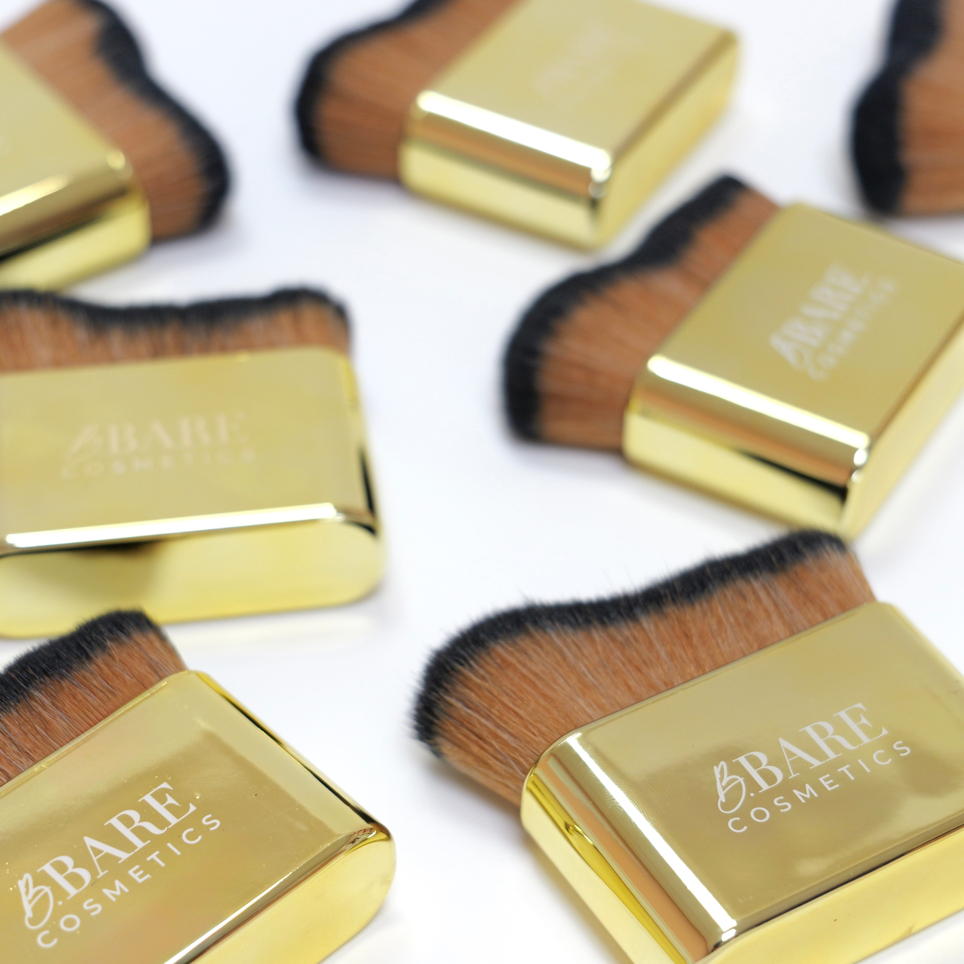 Soft-Bristled Dense Body Blending Kabuki Brush